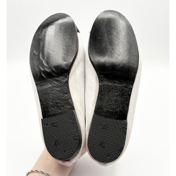 Chanel Ballet Flats White & Black Bi-Color Leather Cap Toe CC Logo Sz EU 36.5 - Picture 12 of 13